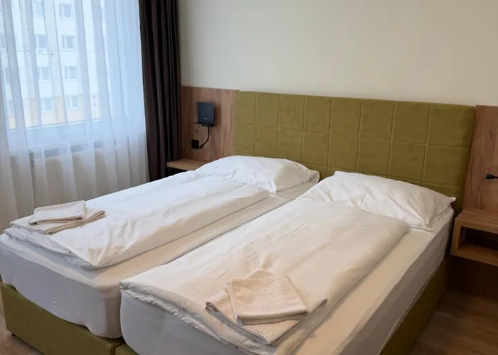 Hotel Turmfalke 24H Self Check In