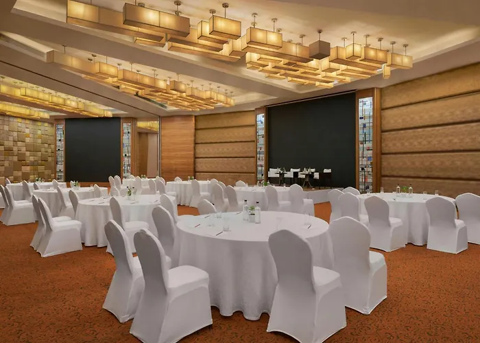 Design hotel Meluha The Fern Mumbai, Powai, Series By Marriott