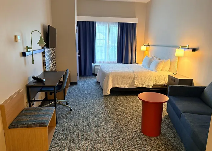 Garner Hotel Mahwah By Ihg
