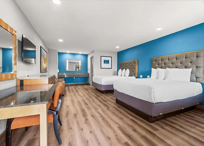 Econo Lodge Inn & Suites Sealy