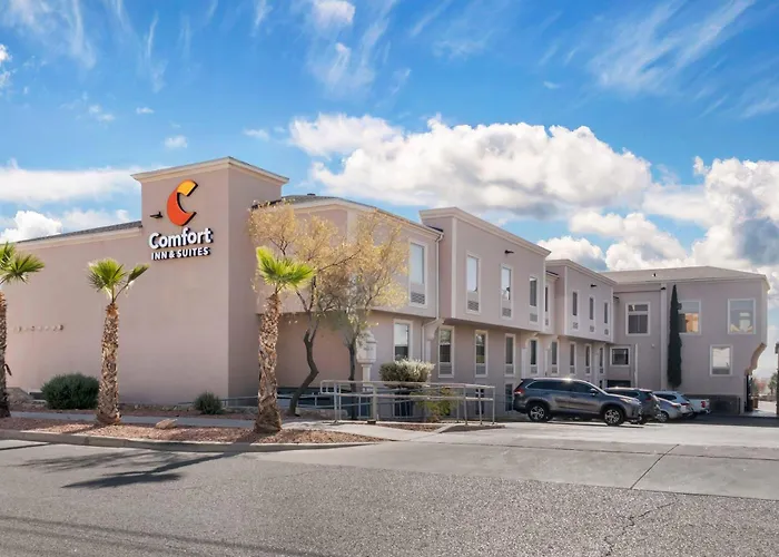 Hotel near College: Comfort Inn & Suites El Paso I-10 Airport Area