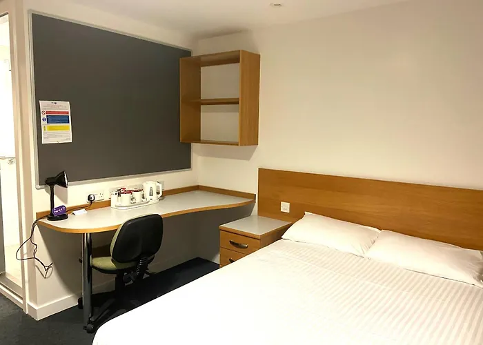 All Vacation Rentals David Russell s - Campus Accommodation