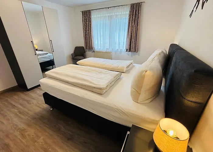  Dorfplatzl Garni Apartments & B&B