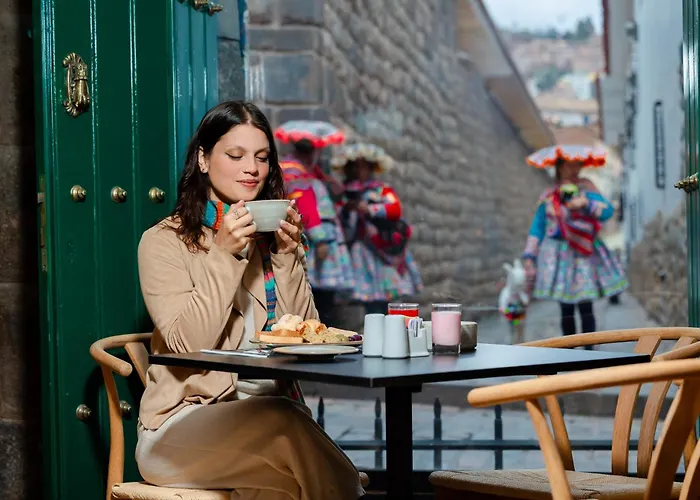 Luxury hotel only: Hotel Hacienda Sonqori Centro Historico