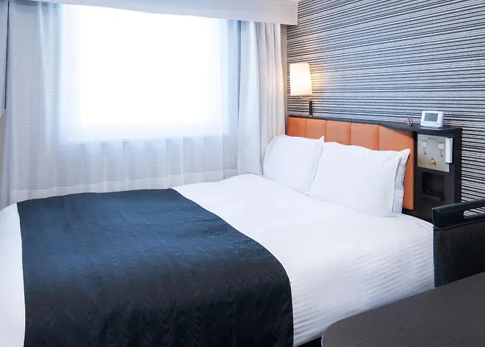 Hotel 3 estrelas: Apa Hotel Shinjuku Kabukicho Tower