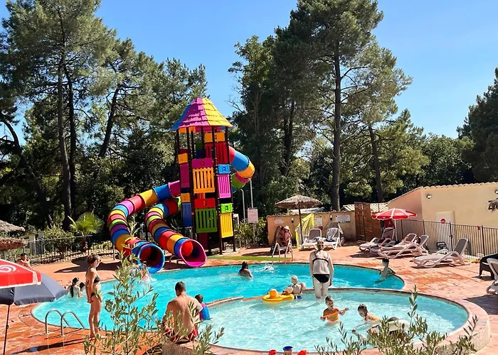 Camping la Simioune en Provence