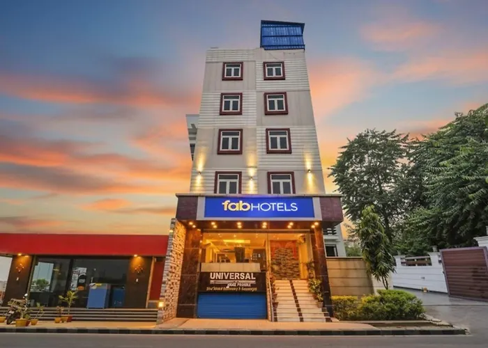 Fabhotel Grand Sheela