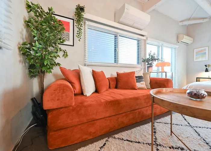 846 Apartment