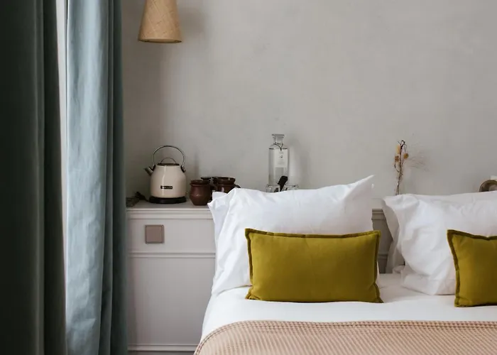 Boutique hotel only: Hoy Paris - Yoga Hotel