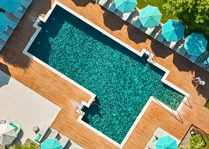 Logement: Boho Club Marbella - A Preferred Hotel
