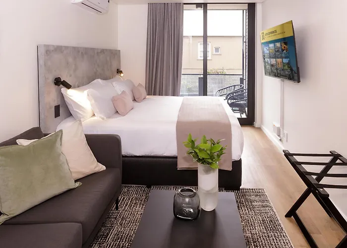 Home Suite Hotels Station House
