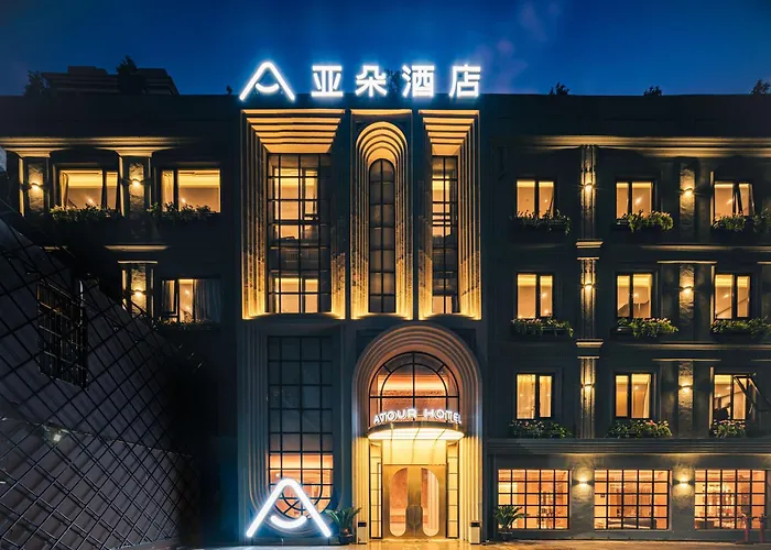 Family Friendly Hotels Atour Nanjing East Road The Bund