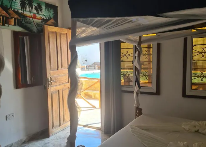 Blue Moon Villa