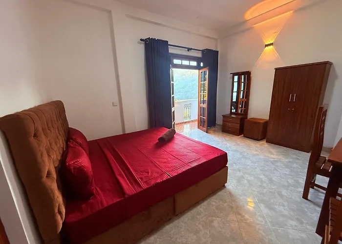 Hanthana Heights