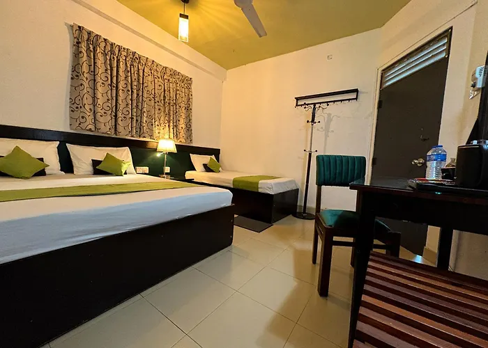 Rajawewa Resort - Hotel In Ampara