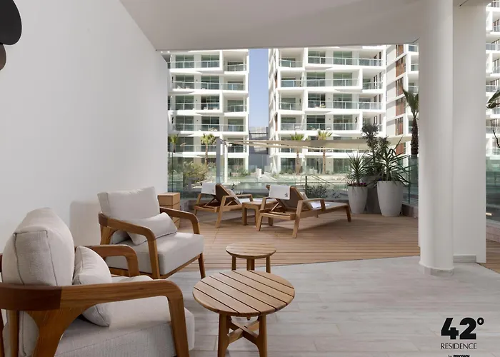 42 Residence By Brown