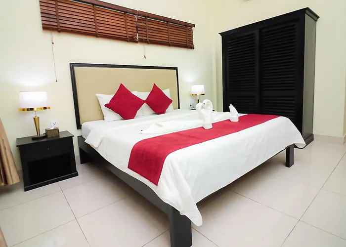 Milan Hotel & Restaurant