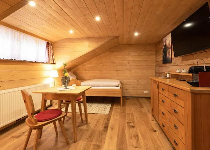 Ferienvermietung: LUXURY Biochalet Charles