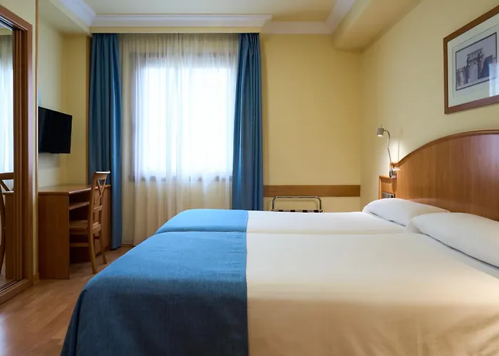 Hotel de 3 estrellas: II Castillas Madrid