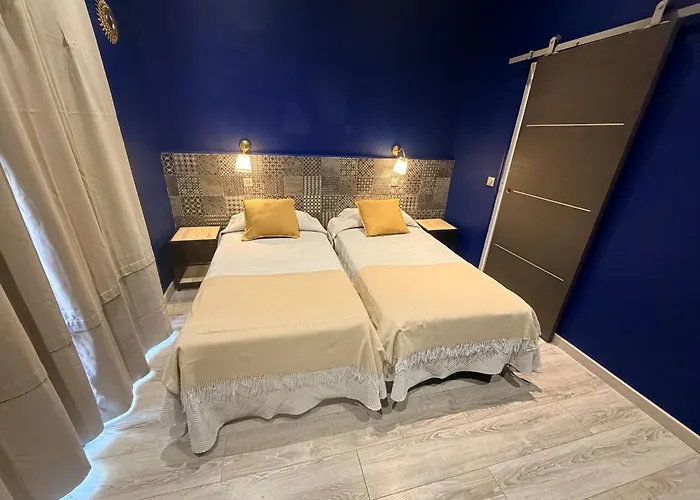 Hotel Comedie - Place De La Comedie Corum