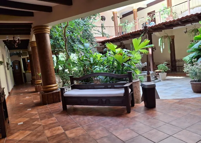 Hotel Quinta Maya