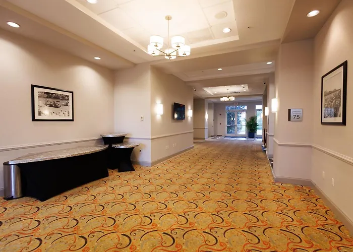 Seven Sebring Raceway Hotel