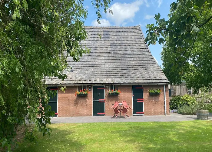 Cozy Holiday Home In Bergen Op Zoom With Garden