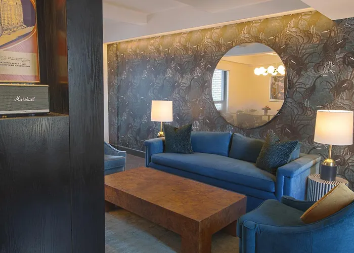 Resort: Hotel Edison Times Square
