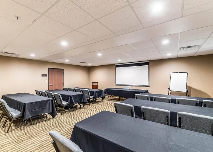 Comfort Suites Grand Prairie - Arlington North