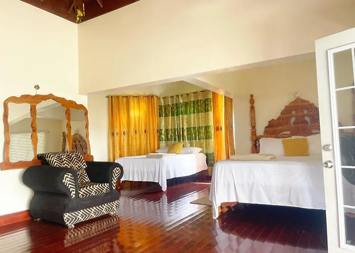 Skyline Suites Villa And Spa