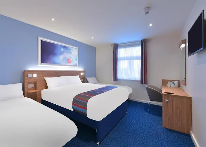 Travelodge Derby Cricket Ground