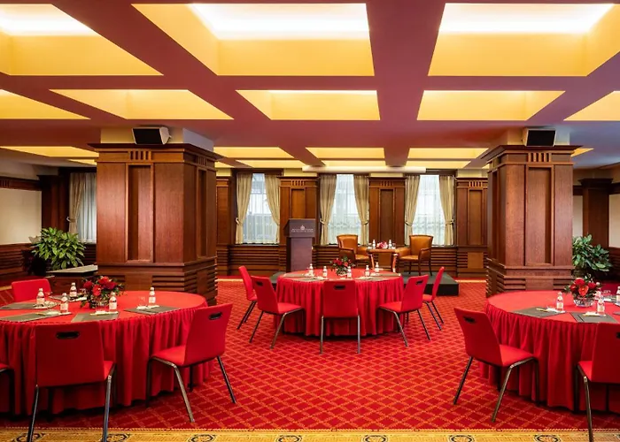 Resort: Grand Hotel Sofia