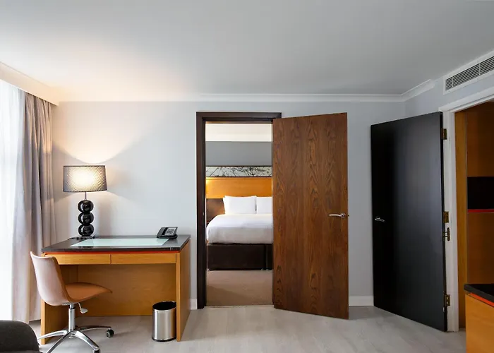 Hilton Kensington