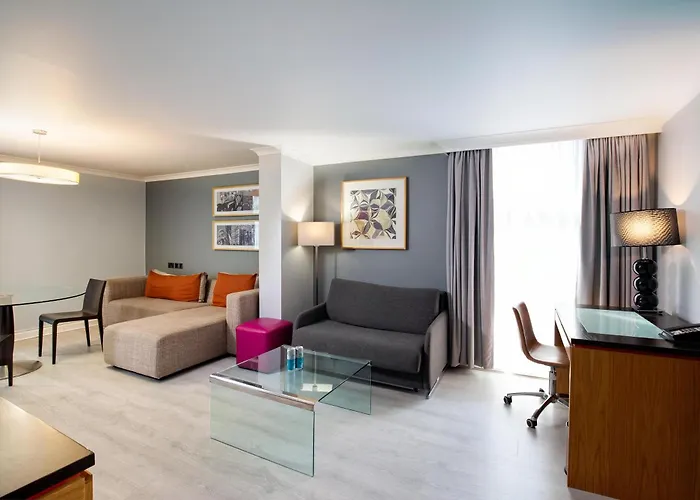 Hilton Kensington