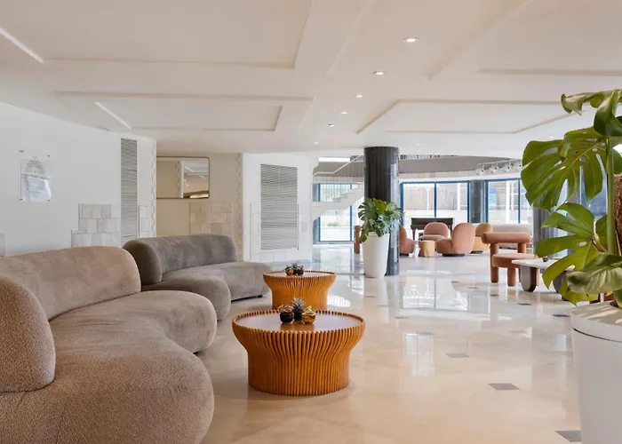The Herbert Eilat