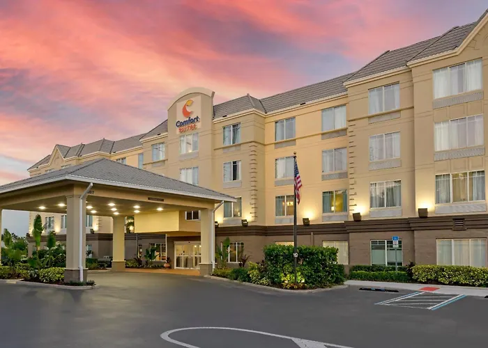 Comfort Suites Near Universal Orlando Resort