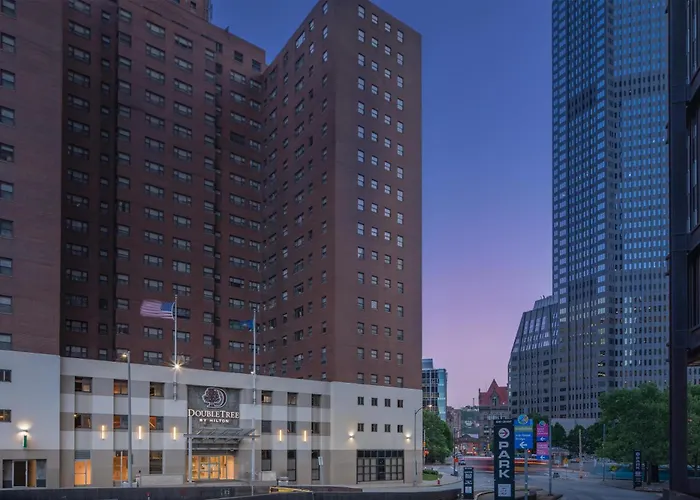 Doubletree By Hilton & Suites Pittsburgh Downtown