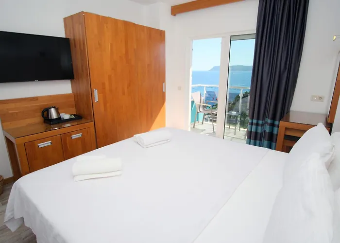 Nur Hotel