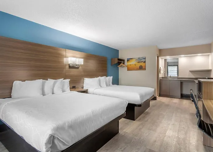 Days Inn By Wyndham Victoria Tx East