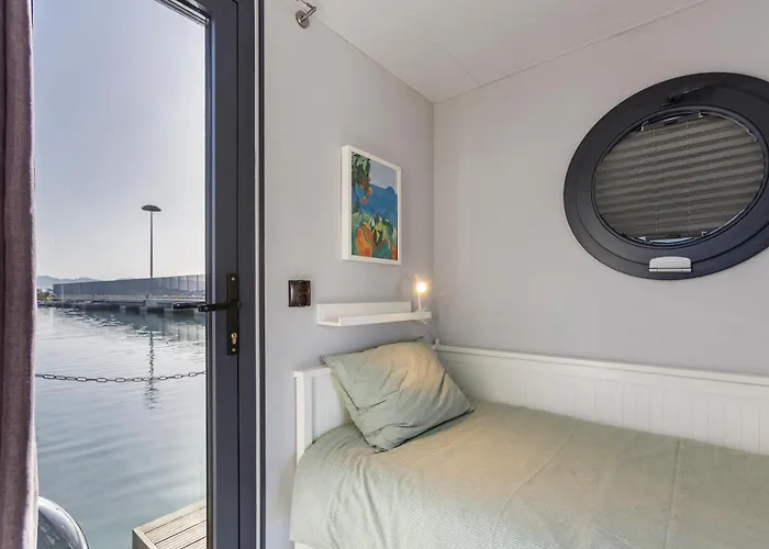  Homeboat Company Sant'Elmo-Cagliari