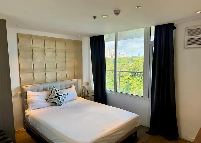 City Park Hotel Residences