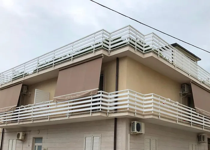 Maison Bijou Guest House