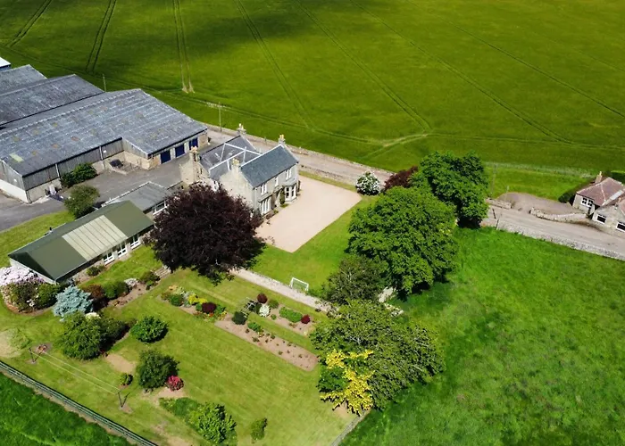 Dog friendly hotels Easter Kincaple Farmhouse