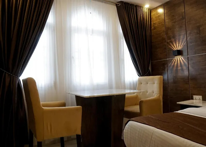 Presken Hotel White House, Lekki, Lagos