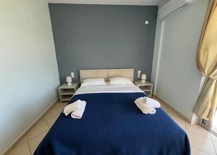 Hotel Prinos