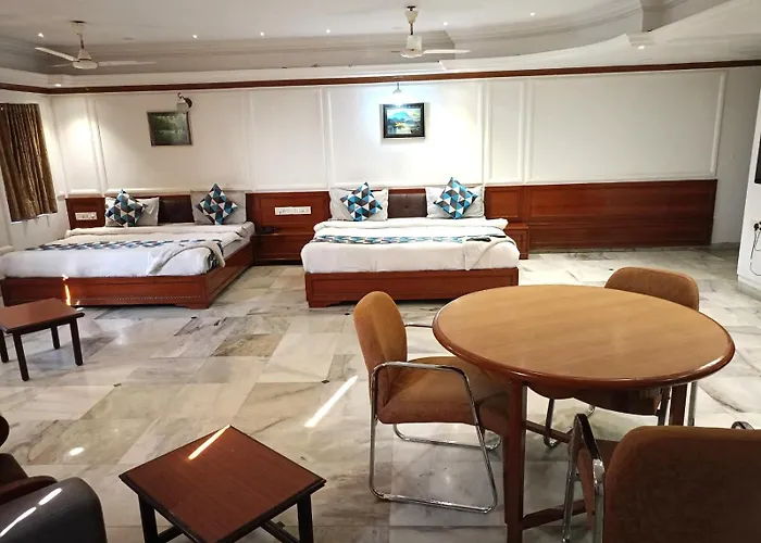 Hotel Galaxy Surat