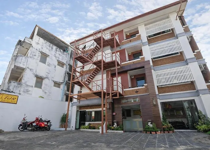 Tjr Boutique Hotel