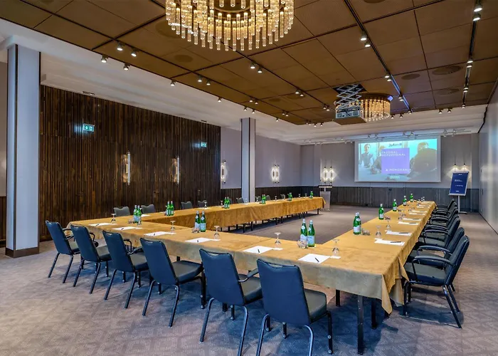 Radisson Blu Senator