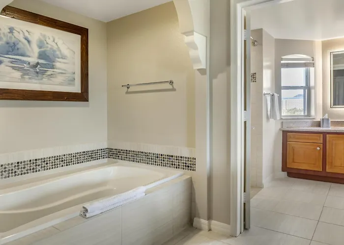 Hilton Grand Vacations Club Seaworld Orlando