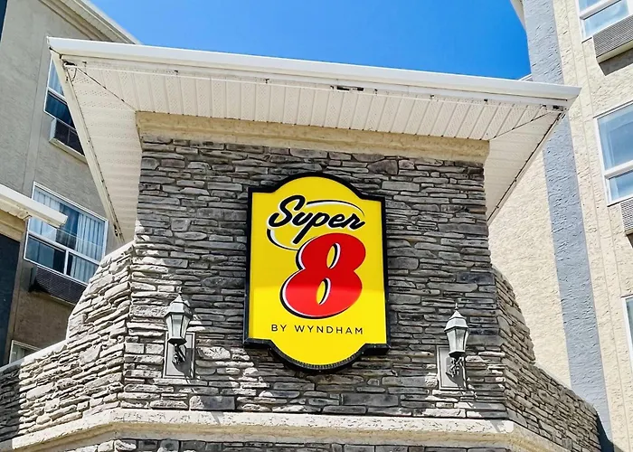 Super 8 By Wyndham Grande Prairie